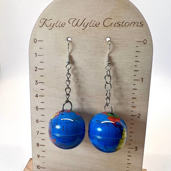 Globe Earrings - Earth Earrings - Planet Earrings - Space Earrings - Clarissa - Picture 8 of 11
